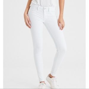 White American eagle jeans